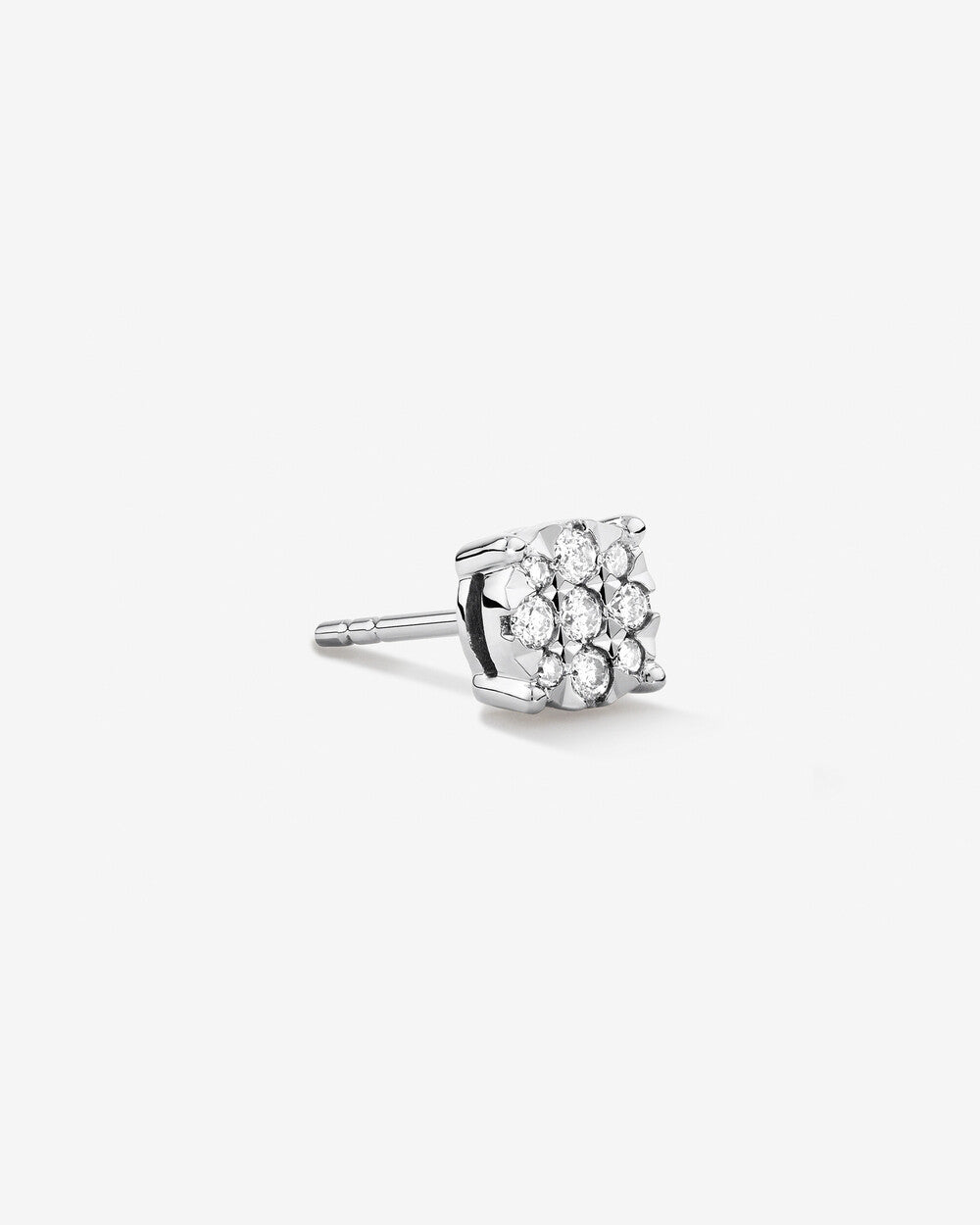 Men’s Stud Earring with 0.11 Carat of Diamonds in 14kt Yellow Gold