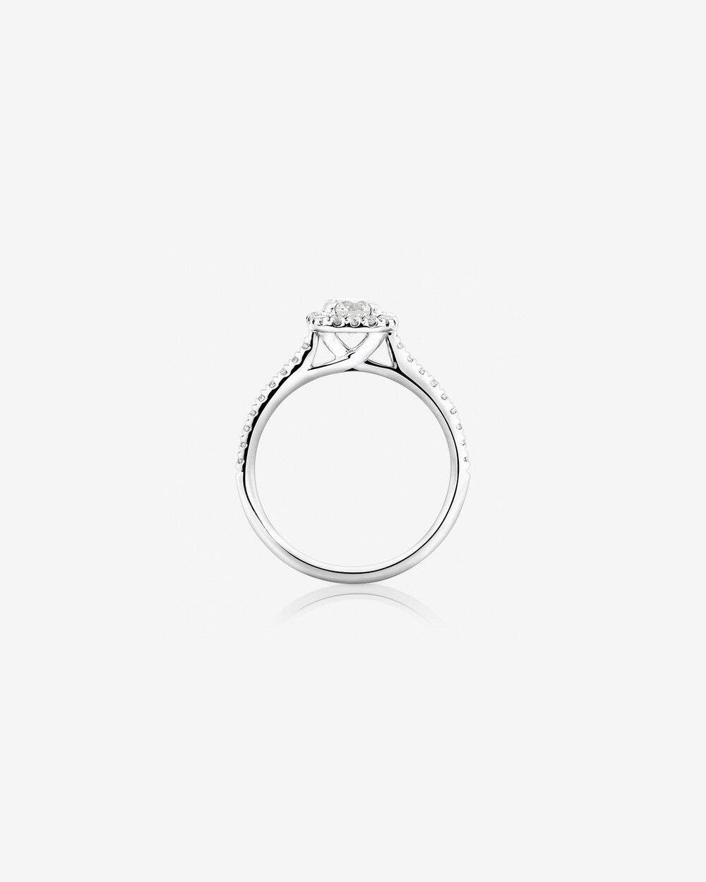 Engagement Ring With 0.90 Carat TW Of Diamonds In 14kt Gold